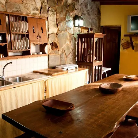 Chalet Casa Rural Goteras *